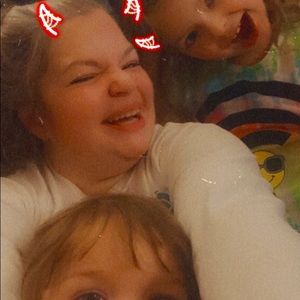 Meet your Posher, Angelique